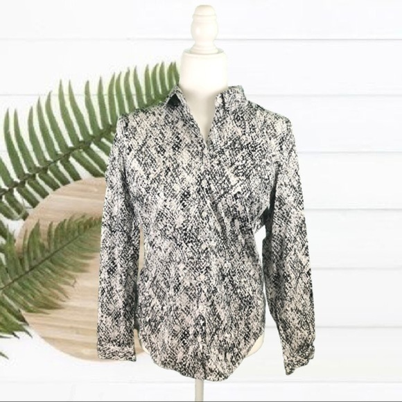 New York and Company Women’s Black and White Snake Print Button Down - Picture 3 of 8